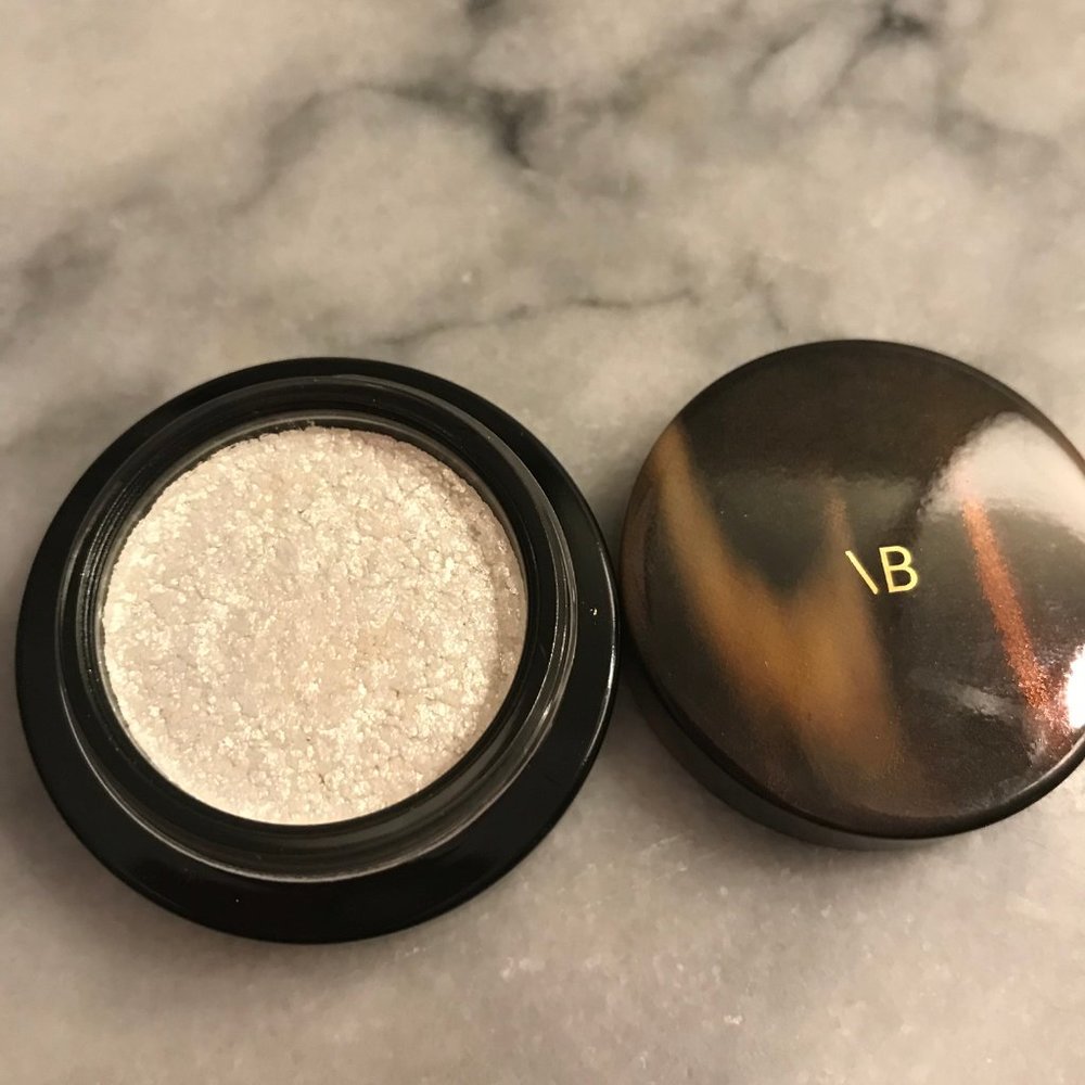 Victoria Beckham Lid Lustre- Blonde